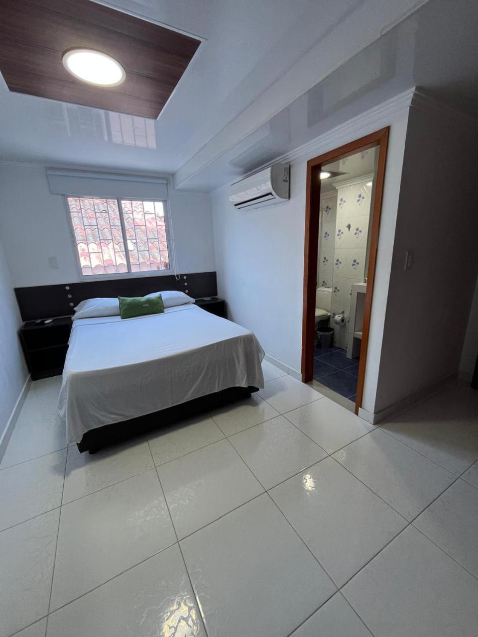 Villa Santos Apartaestudios 巴兰基亚 外观 照片